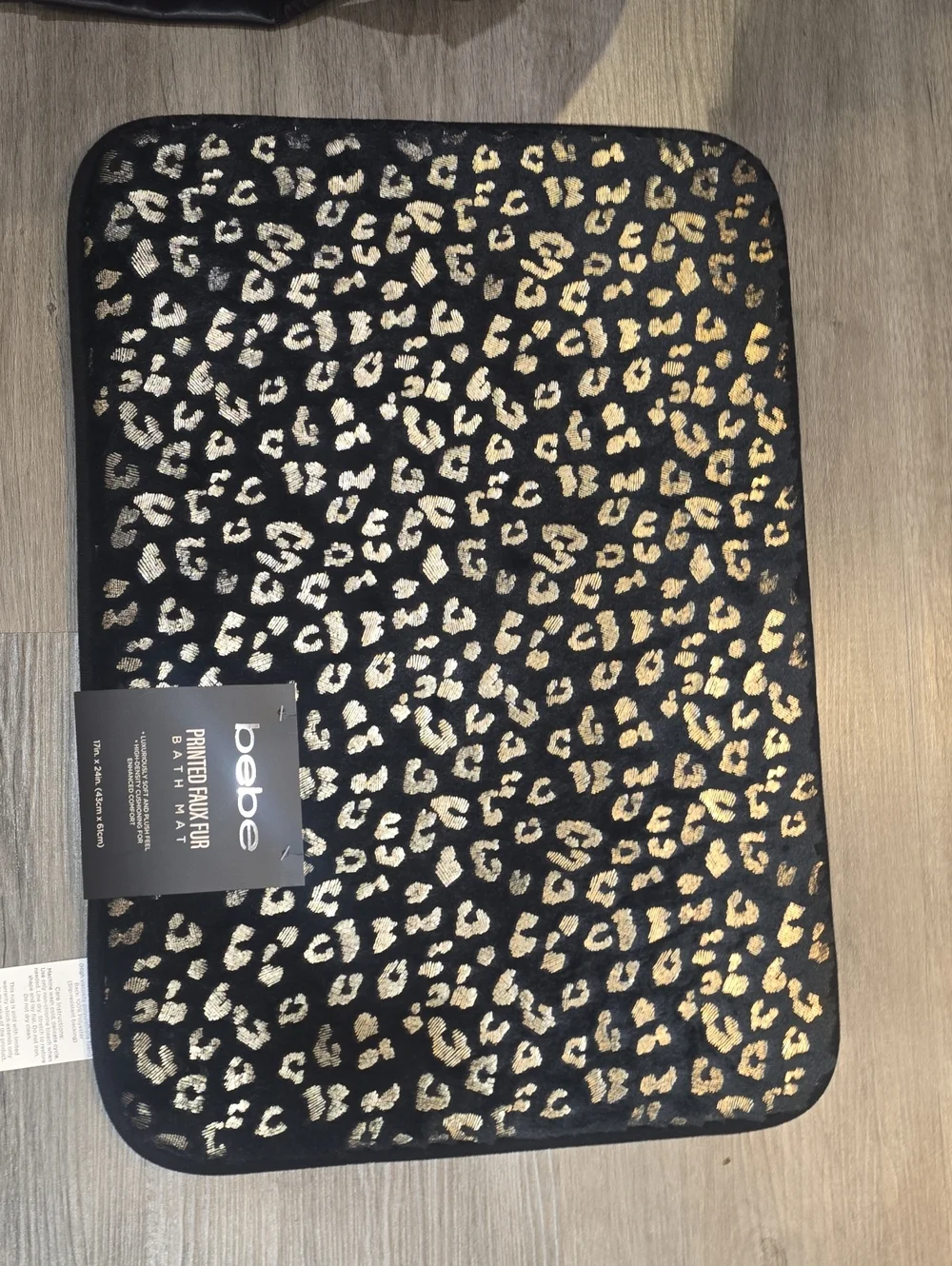 Bebe Metallic Leopard Print Faux Fur Bath Mat